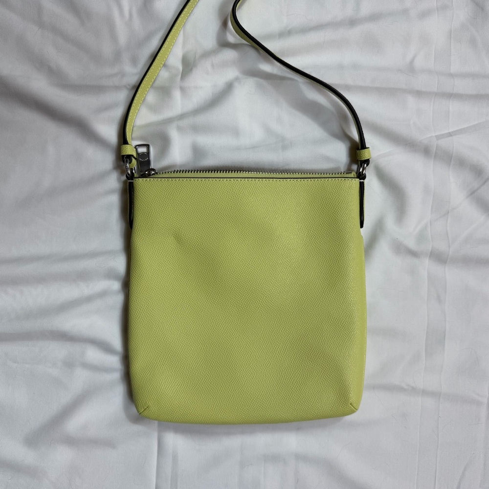 NWOT Coach Mini Rowan File Bag pale lime - Picture 3 of 8